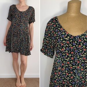 VINTAGE Equation floral short sleeve casual dress